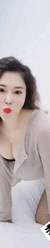    天河波霸 佳佳   激情舌吻